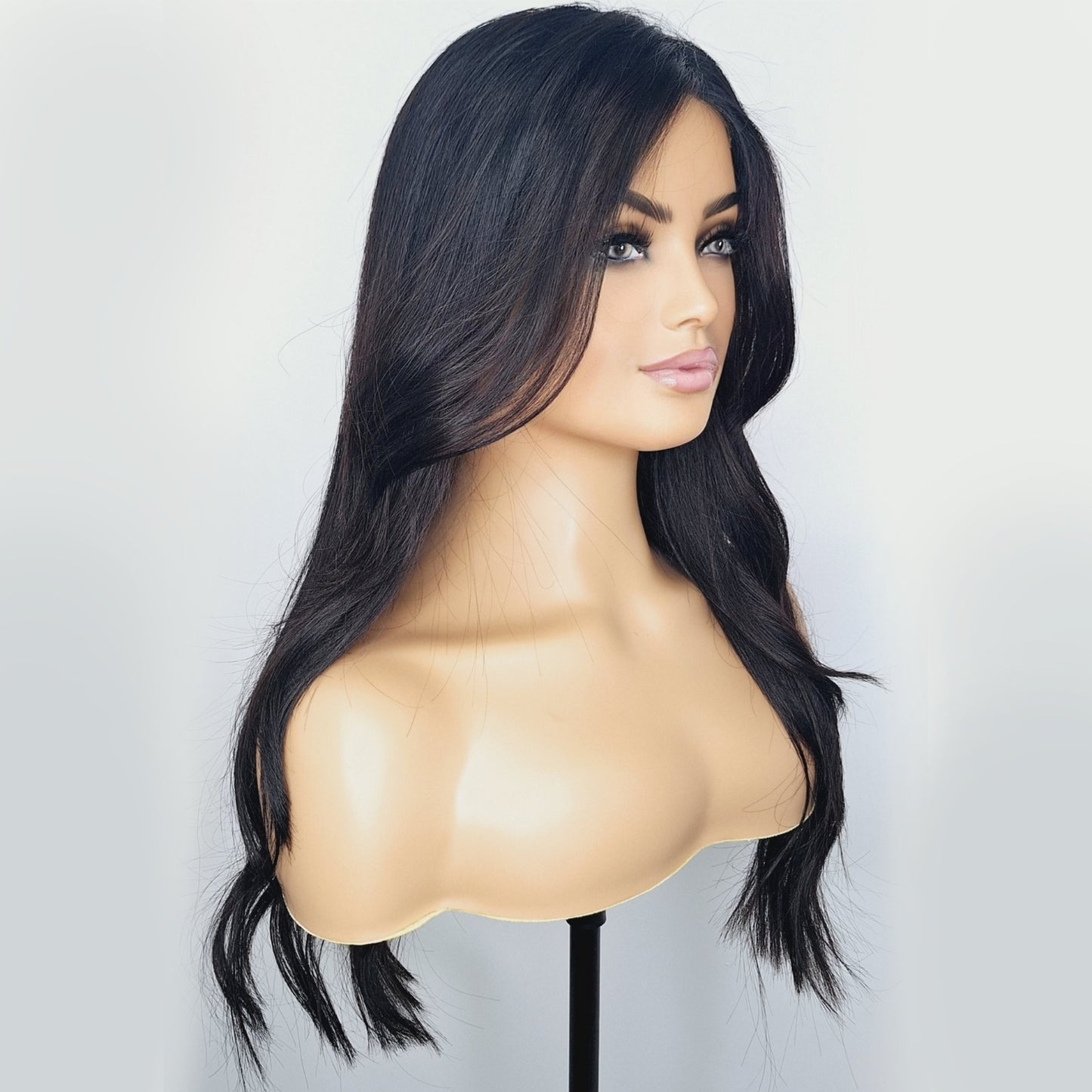 Grace Wig - 18" - Natural Black