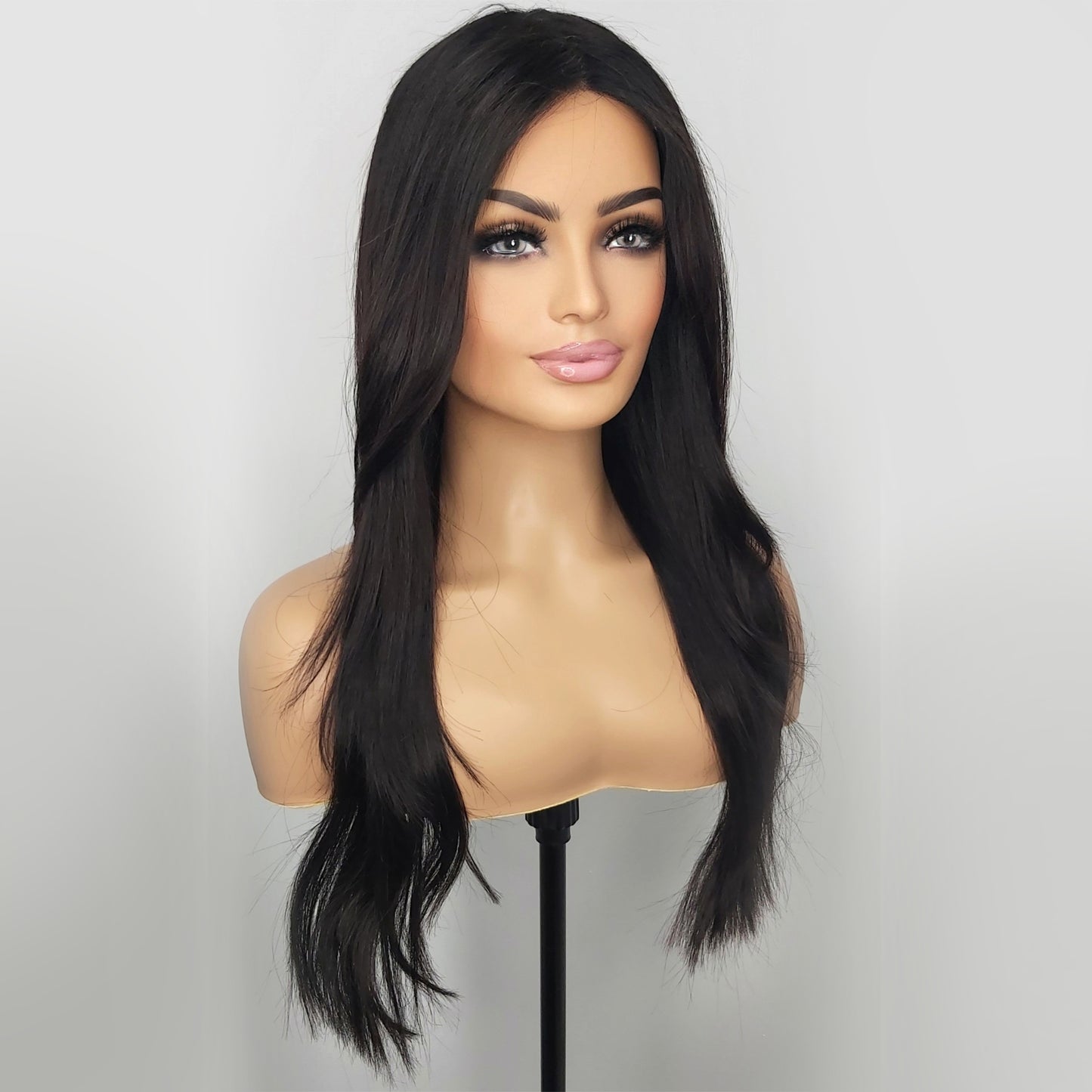 Grace Wig - 18" - Natural Black