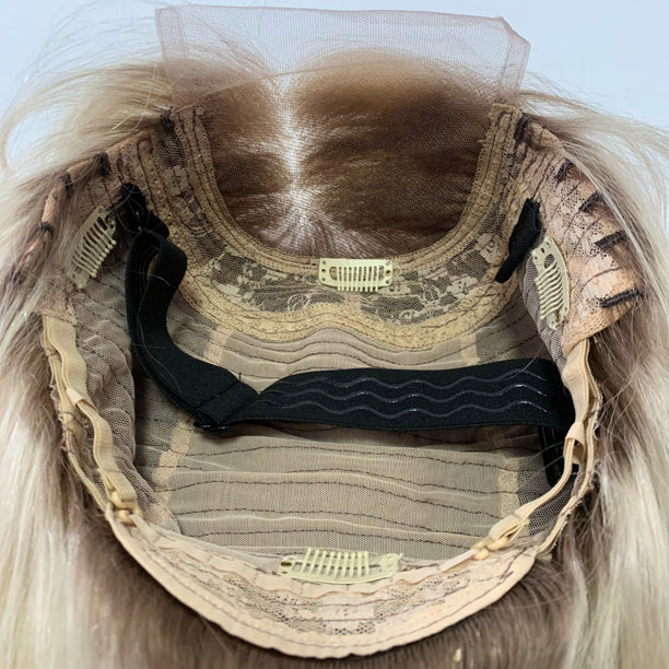 Olivia Wig - 14" - Blonde with Dark Roots